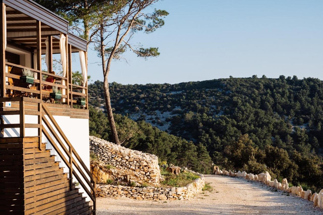 Nature House With A Wooden Porch - Pasika, House Tonka Pucisca Exterior foto